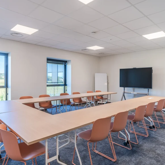 Bureau privé 13 m² 2 postes Location bureau Rue de Lisbonne Schiltigheim 67300 - photo 5