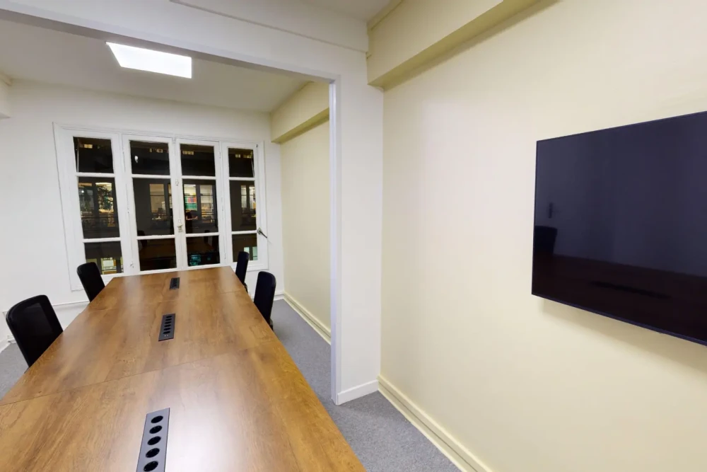 Bureau privé - 75010 - 15 postes - 9000€