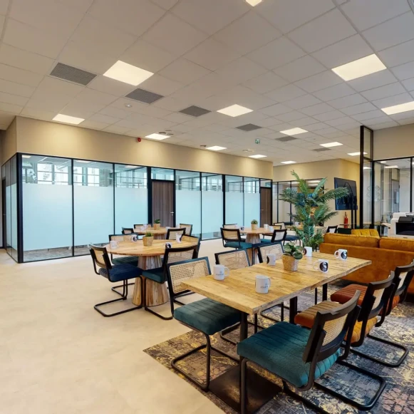 Bureau privé 26 m² 8 postes Coworking Place Roosevelt Arcachon 33120 - photo 4