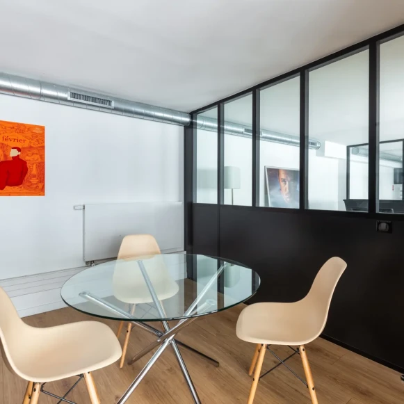 Espace indépendant 80 m² 15 postes Coworking Rue Henri Chevreau Paris 75020 - photo 8