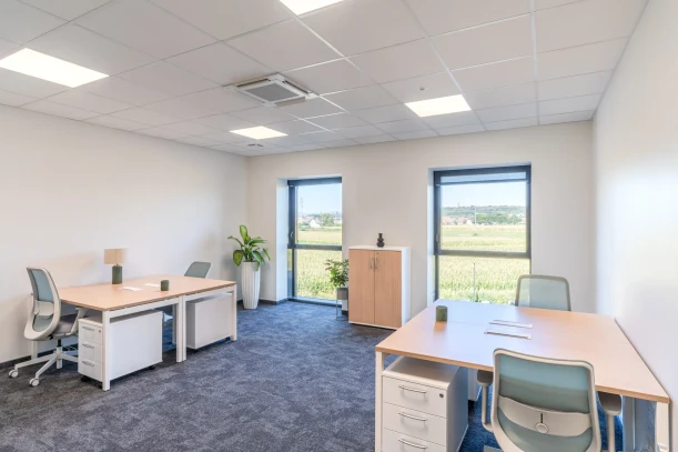 Bureau privé - 67300 - 4 postes - 1680€