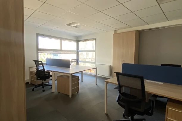 Bureau privé - 92000 - 5 postes - 1500€