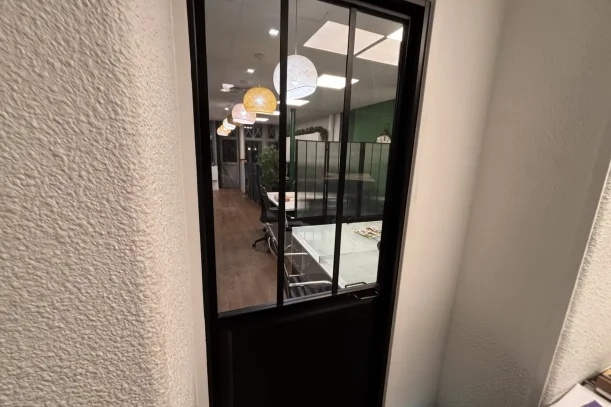 Bureau privé - 75008 - 2 postes - 1000€
