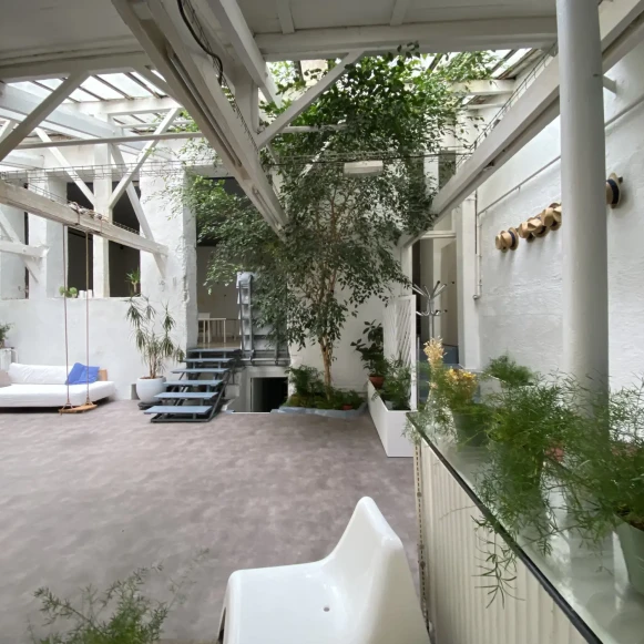 Bureau privé 50 m² 10 postes Location bureau Rue Myrha Paris 75018 - photo 6
