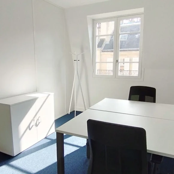 Bureau privé 12 m² 2 postes Coworking Rue de la Terrasse Paris 75017 - photo 1