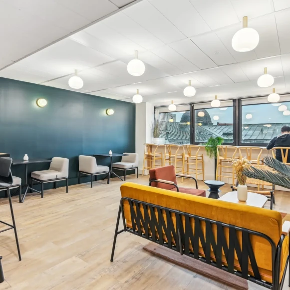 Bureau privé 24 m² 6 postes Location bureau Rue Victor Hugo Levallois-Perret 92300 - photo 7