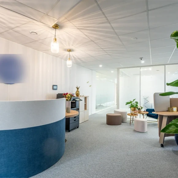 Bureau privé 7 m² 1 poste Location bureau Rue des Courtillons Bruz 35170 - photo 5