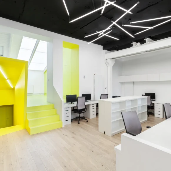 Bureau privé 120 m² 17 postes Location bureau Passage du Bureau Paris 75011 - photo 7