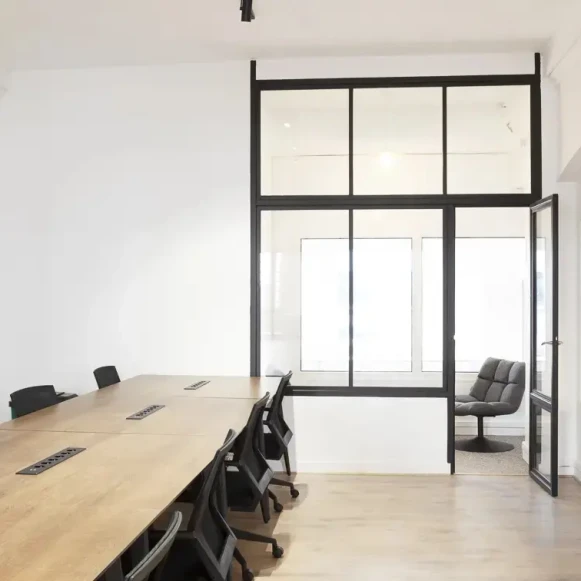 Espace indépendant 210 m² 35 postes Location bureau Rue Louis Blanc Paris 75010 - photo 6