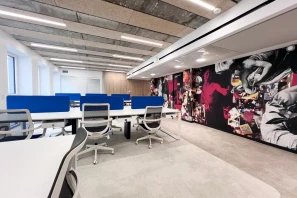 Espace indépendant - 75017 - 300 postes - 140000€