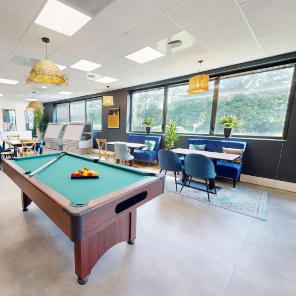 Bureau privé 24 m² 4 postes Coworking Rue Auguste Comté Aix-en-Provence 13290 - photo 3