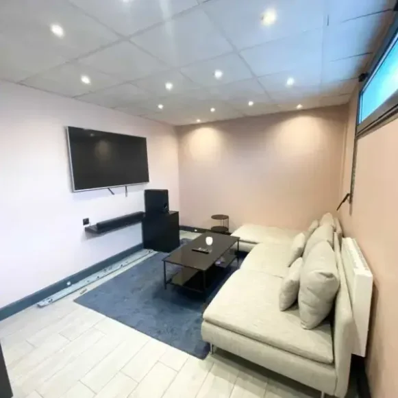 Espace indépendant 90 m² 10 postes Coworking Avenue du Général Leclerc Boulogne-Billancourt 92100 - photo 3