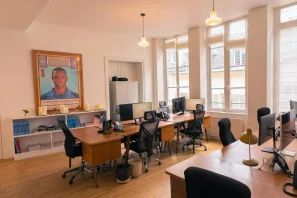Bureau privé - 75003 - 10 postes - 4990€