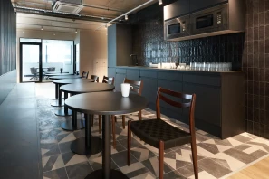 Espace indépendant - 92300 - 26 postes - 13800€