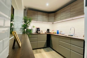 Bureau privé - 75009 - 6 postes - 2520€