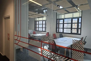 Bureau privé - 75018 - 20 postes - 12000€