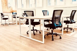 Espace indépendant - 75015 - 25 postes - 4690€