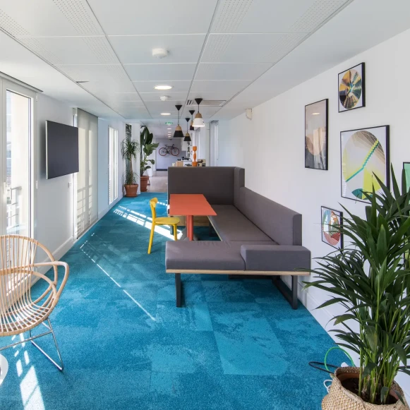 Bureau privé 125 m² 38 postes Coworking Rue de Londres Paris 75009 - photo 3