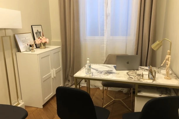 Bureau privé - 75017 - 1 poste - 650€