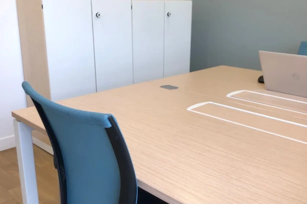 Bureau privé - 64500 - 2 postes - 250€