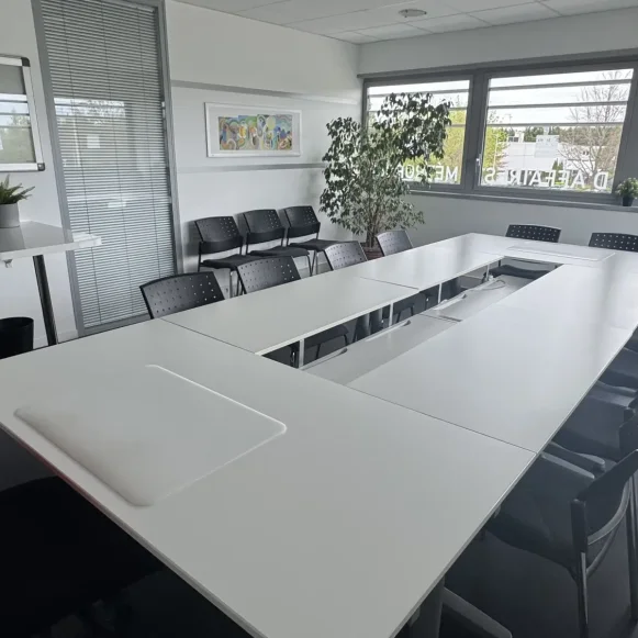 Bureau privé 14 m² 1 poste Location bureau Rue des Indes Noires Boves 80440 - photo 7