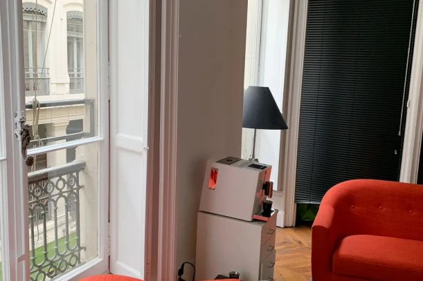 Bureau privé - 69001 - 4 postes - 790€