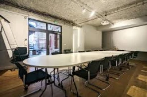 Open Space - 67000 - 4 postes - 150€