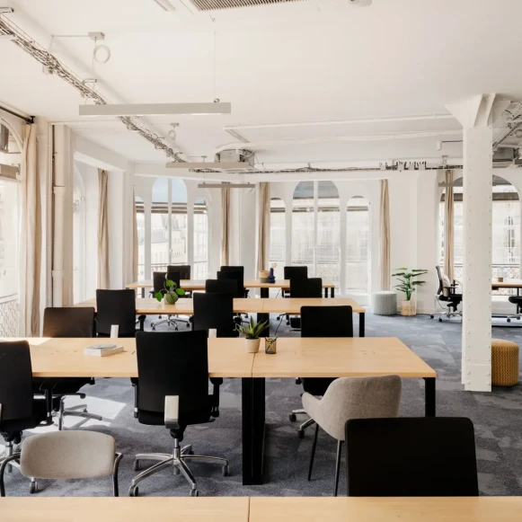 Espace indépendant 178 m² 28 postes Location bureau Rue Réaumur Paris 75002 - photo 2