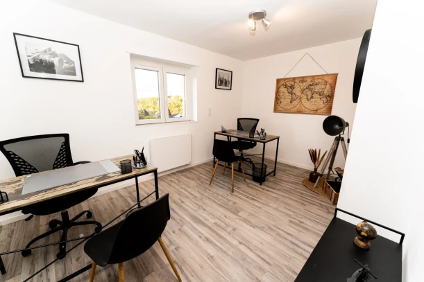 Bureau privé - 27800 - 2 postes - 400€