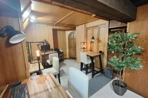 Open Space - 92210 - 9 postes - 300€