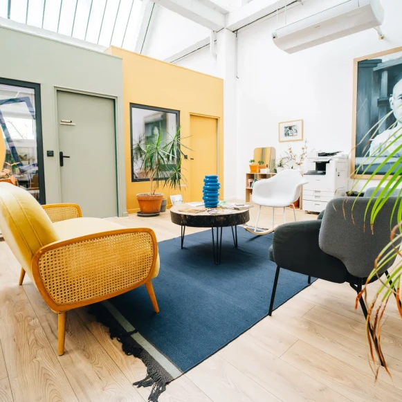 Bureau privé 10 m² 2 postes Coworking Rue des Alliés Saint-Étienne 42100 - photo 4