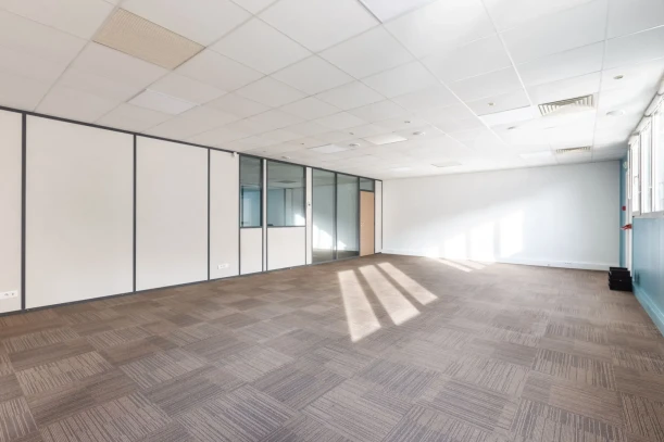 Espace indépendant - 93400 - 40 postes - 7000€
