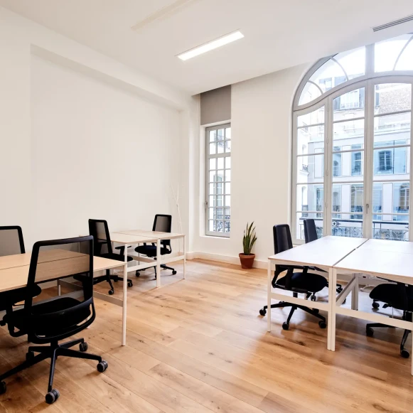 Espace indépendant 130 m² 24 postes Location bureau Rue de Magdebourg Paris 75016 - photo 1