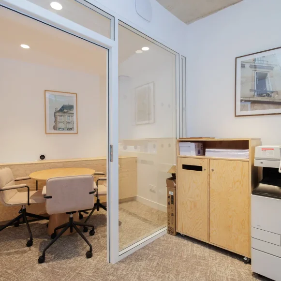 Bureau privé 70 m² 27 postes Coworking Boulevard Godard Bordeaux 33300 - photo 5