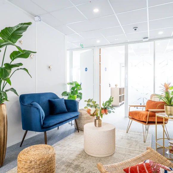 Bureau privé 7 m² 1 poste Location bureau Rue des Courtillons Bruz 35170 - photo 8