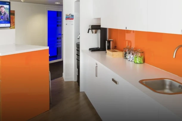 Bureau privé - 92300 - 4 postes - 3068€