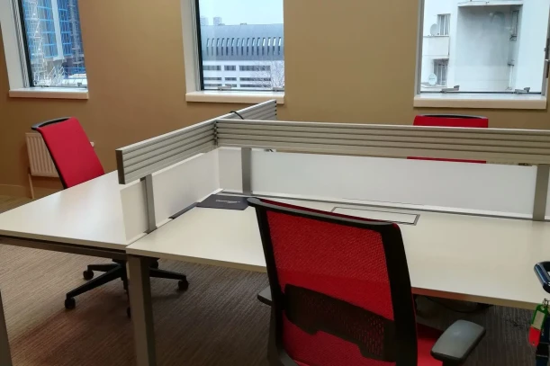 Bureau privé - 93000 - 6 postes - 1398€