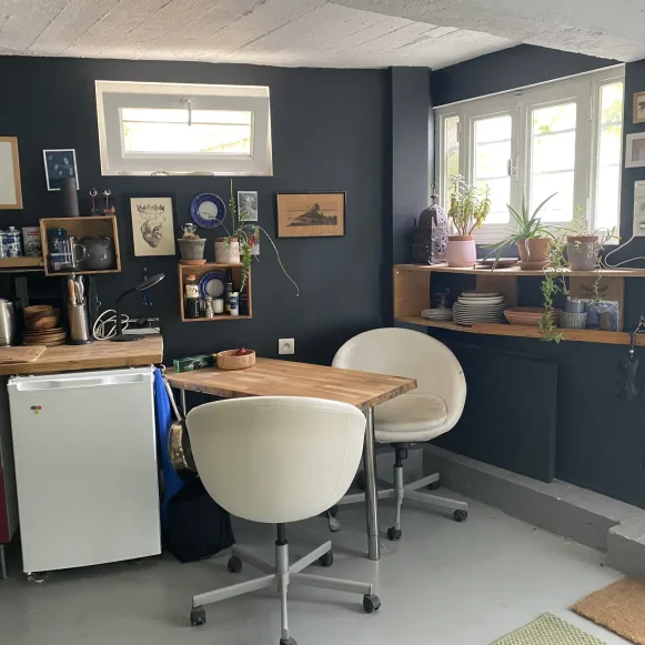 Bureau privé 9 m² 3 postes Coworking Avenue Faidherbe Montreuil 93100 - photo 3