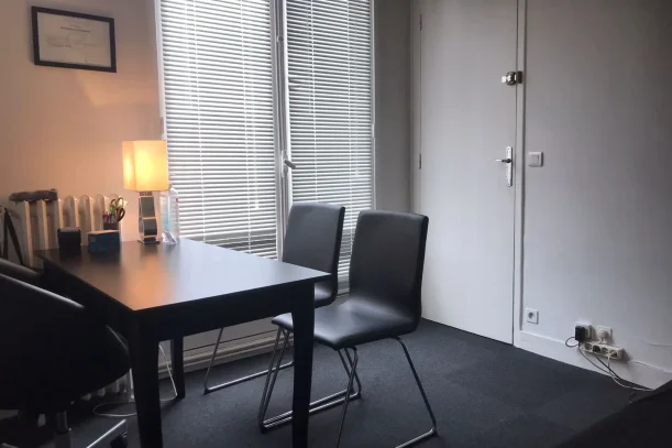 Bureau privé - 78000 - 1 poste - 870€