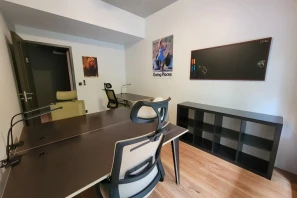 Bureau privé - 94200 - 3 postes - 700€