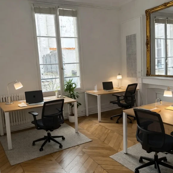 Bureau privé 15 m² 4 postes Location bureau Rue Bourdaloue Paris 75009 - photo 1