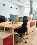 Open Space - 33150 - 10 postes - 209€