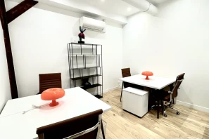 Bureau privé - 75010 - 5 postes - 2500€