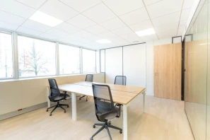 Bureau privé - 92000 - 6 postes - 2100€