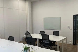 Bureau privé - 75004 - 10 postes - 5000€