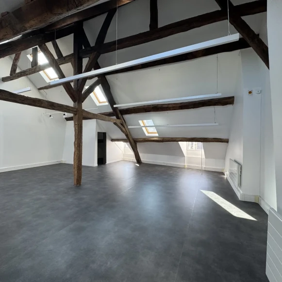 Espace indépendant 130 m² 22 postes Location bureau Rue Saint-Honoré Paris 75001 - photo 9