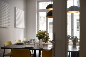 Open Space - 06000 - 36 postes - 390€