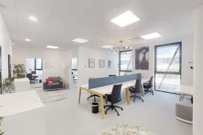 Bureau privé - 35000 - 7 postes - 2500€