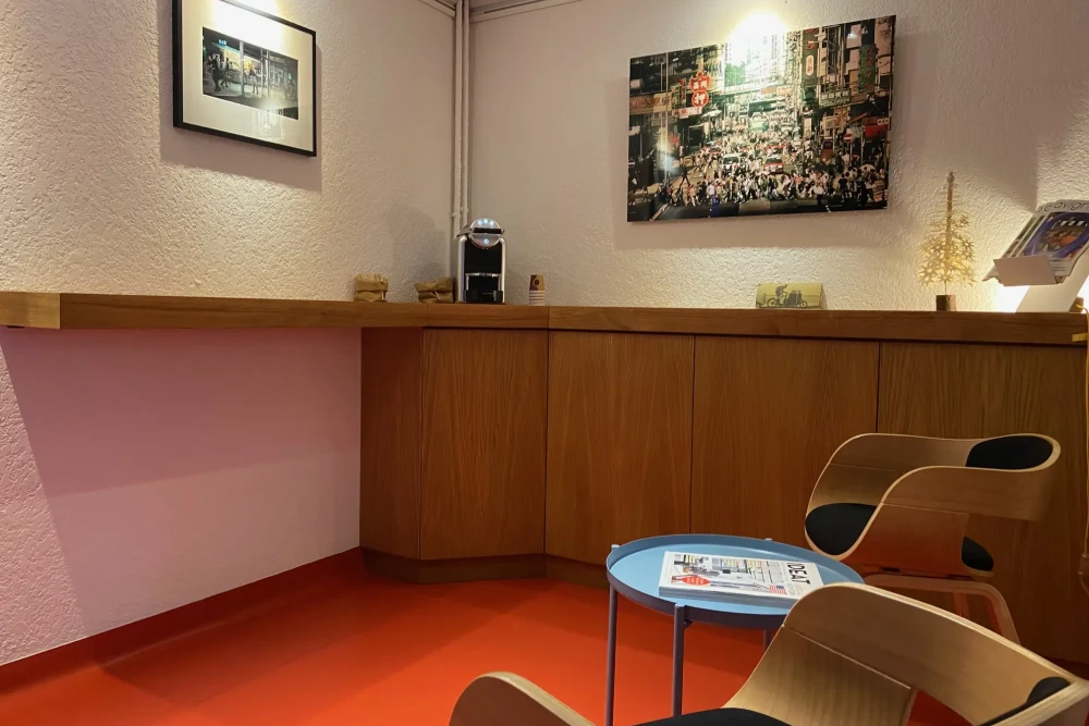 Bureau privé - 84000 - 1 poste - 380€