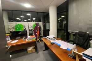 Bureau privé - 92000 - 4 postes - 1200€